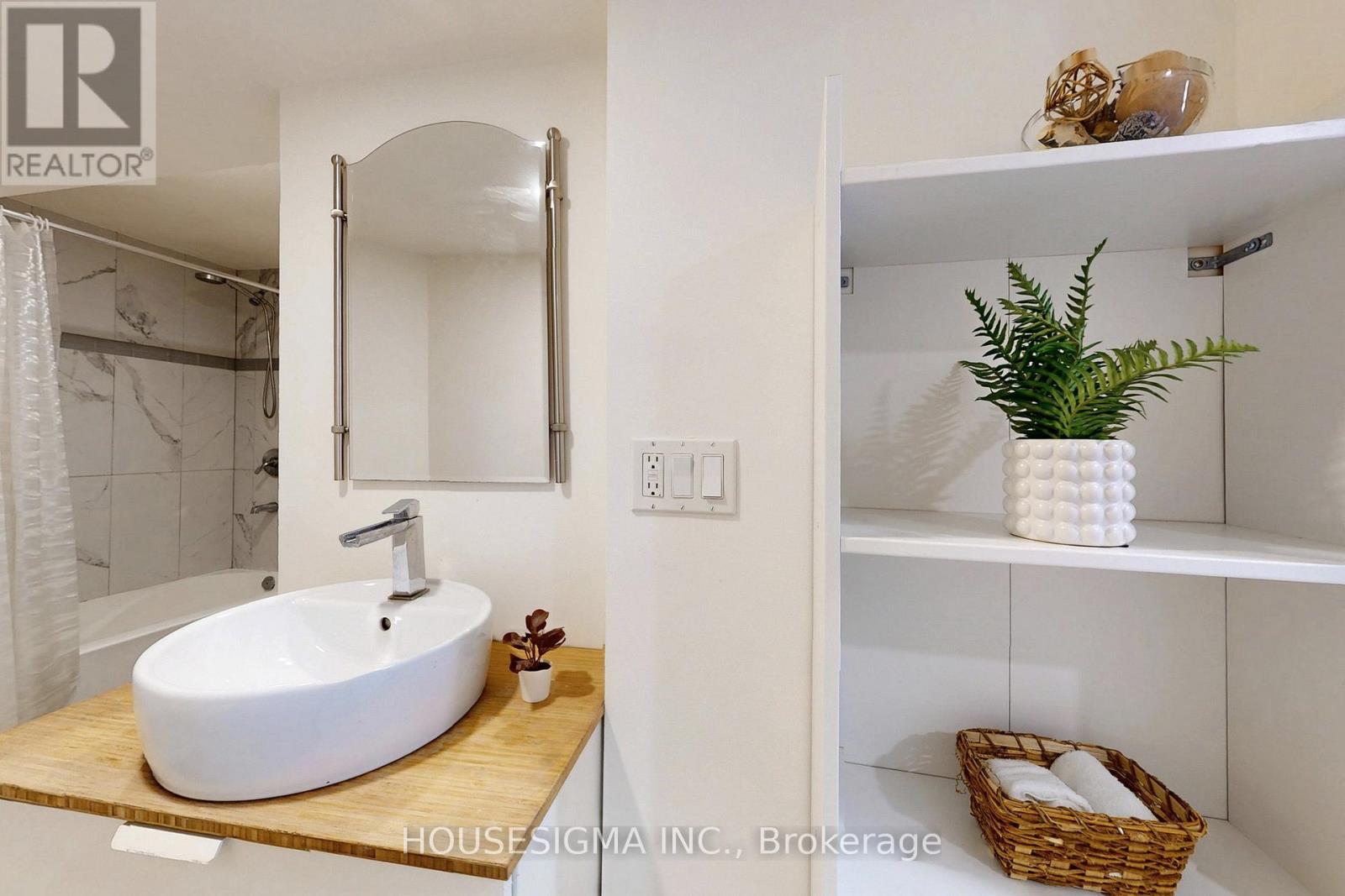 41 Underhill Crescent, Aurora, Ontario  L4G 5S3 - Photo 36 - N12613268