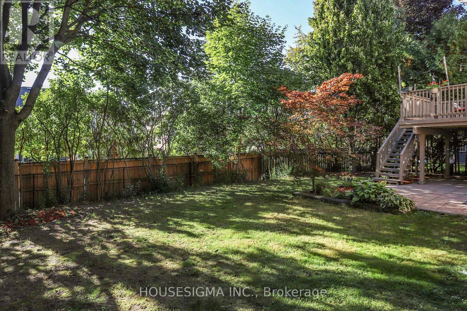 41 Underhill Crescent, Aurora, Ontario  L4G 5S3 - Photo 37 - N12613268