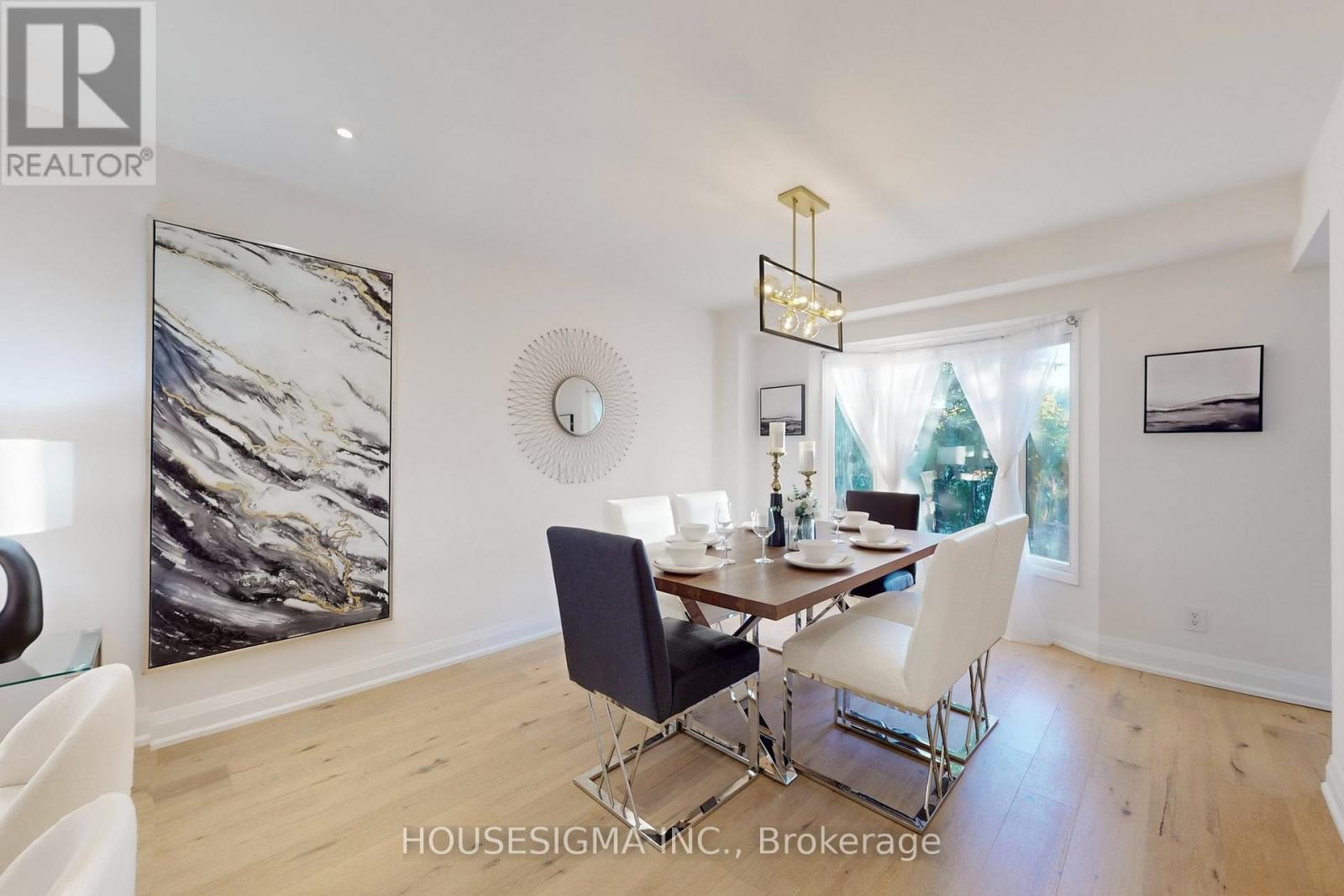 41 Underhill Crescent, Aurora, Ontario  L4G 5S3 - Photo 9 - N12613268