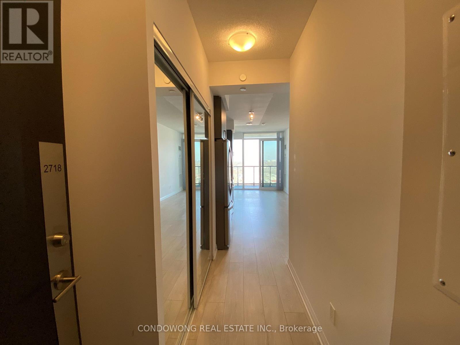 2718 - 7895 Jane Street, Vaughan, Ontario  L4K 0K2 - Photo 2 - N12613294