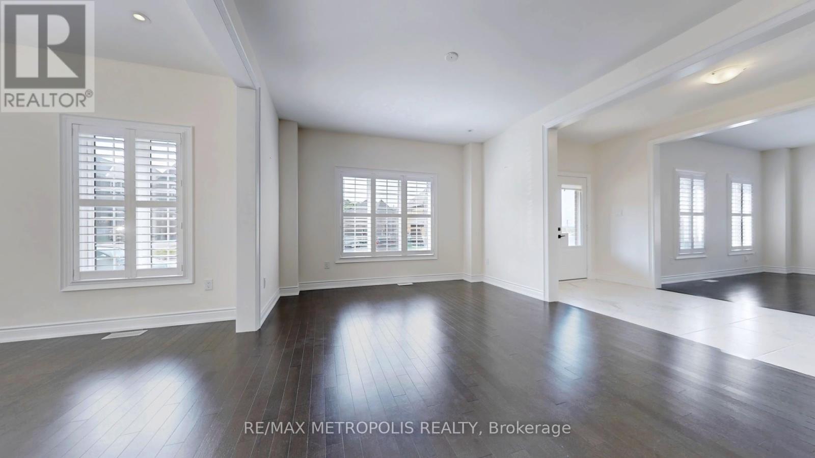 156 Muirfield Drive, Barrie (Ardagh), Ontario  L4N 5S4 - Photo 16 - S12613252