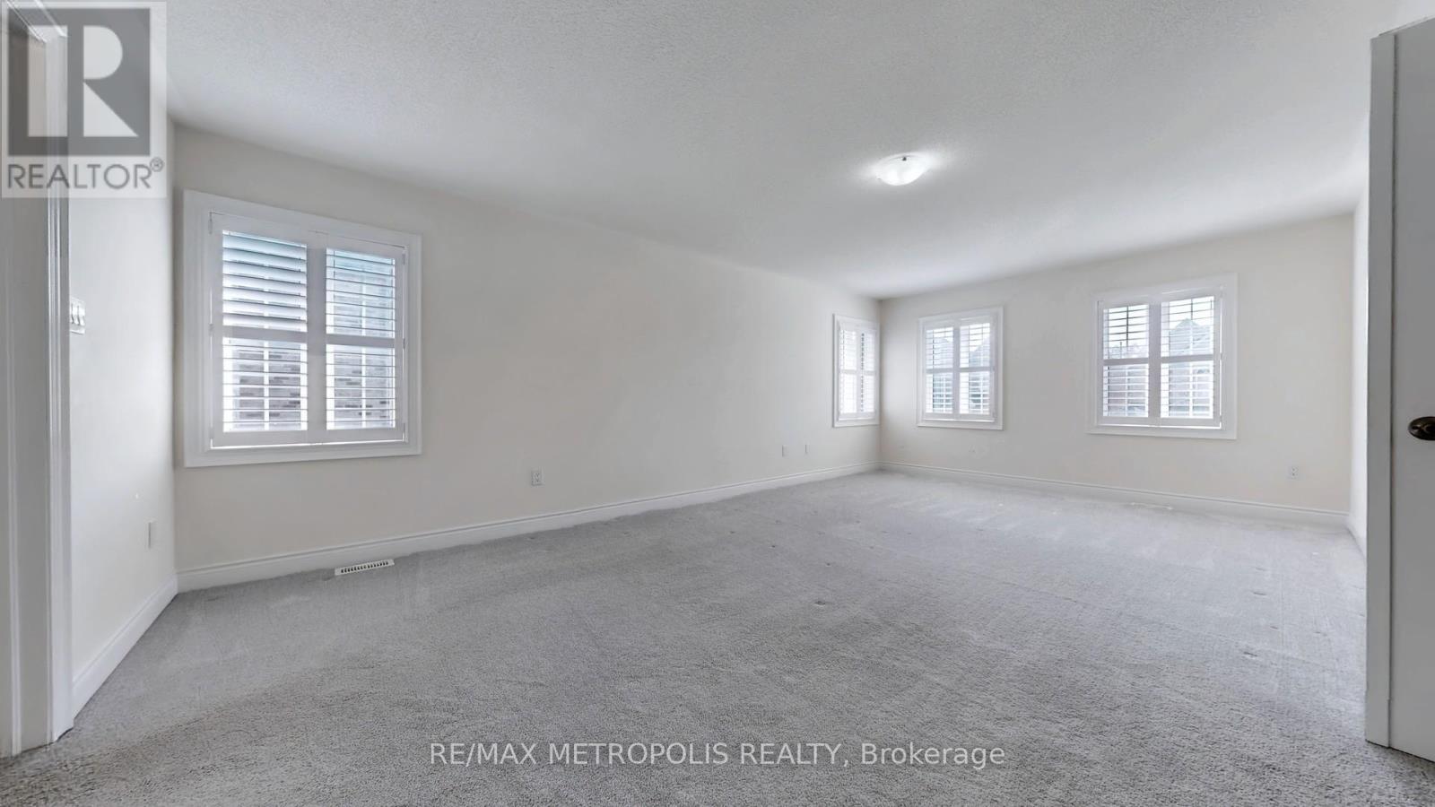 156 Muirfield Drive, Barrie (Ardagh), Ontario  L4N 5S4 - Photo 23 - S12613252