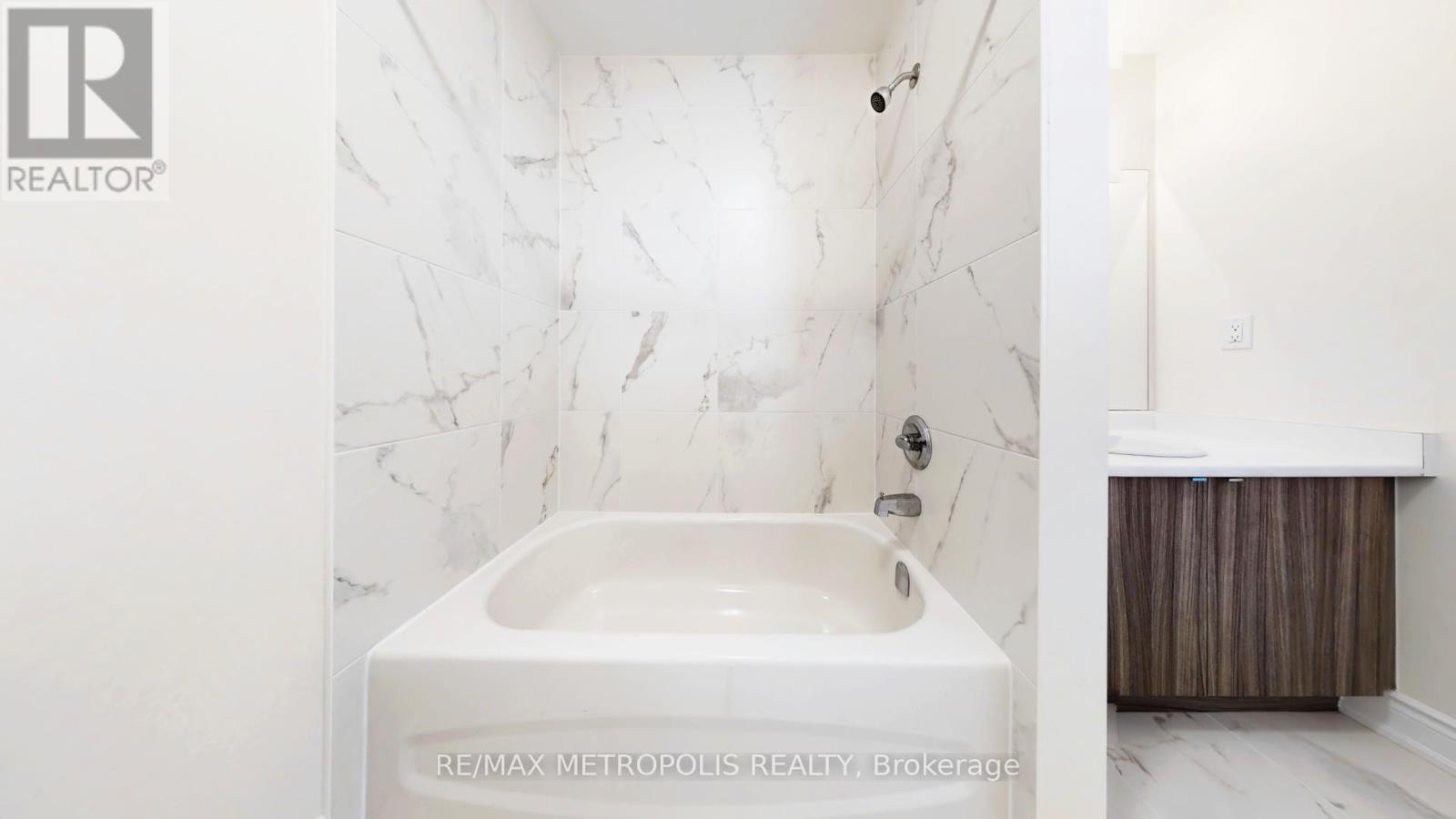 156 Muirfield Drive, Barrie (Ardagh), Ontario  L4N 5S4 - Photo 46 - S12613252