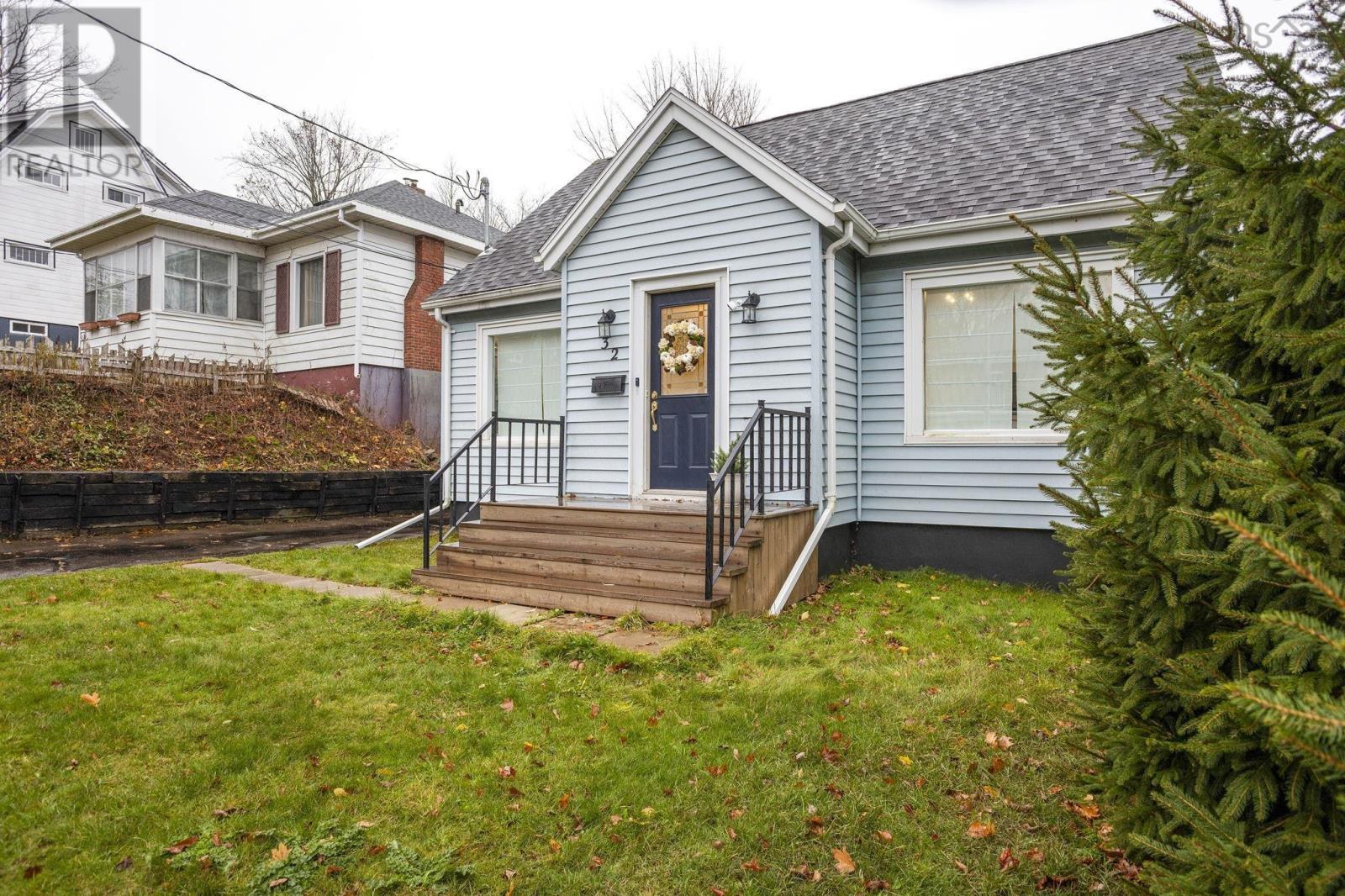 32 Archibald Street, Truro, Nova Scotia  B2N 4R4 - Photo 5 - 202527763