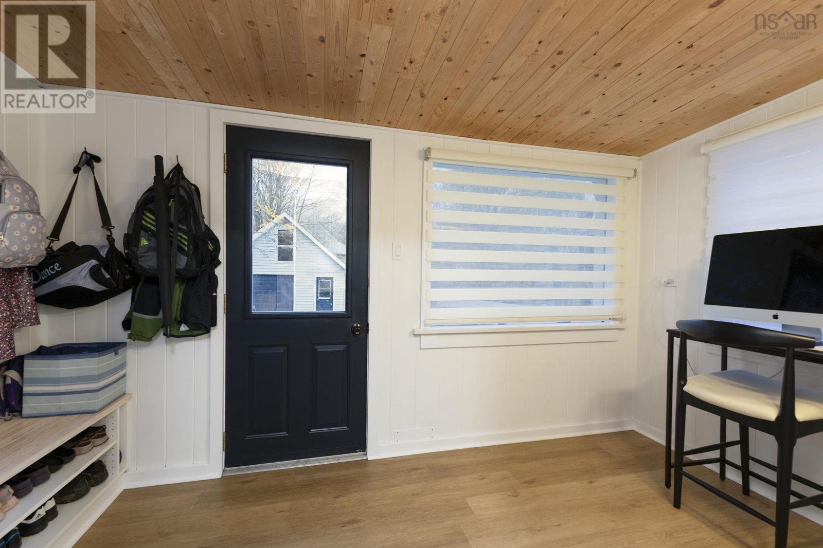 32 Archibald Street, Truro, Nova Scotia  B2N 4R4 - Photo 7 - 202527763