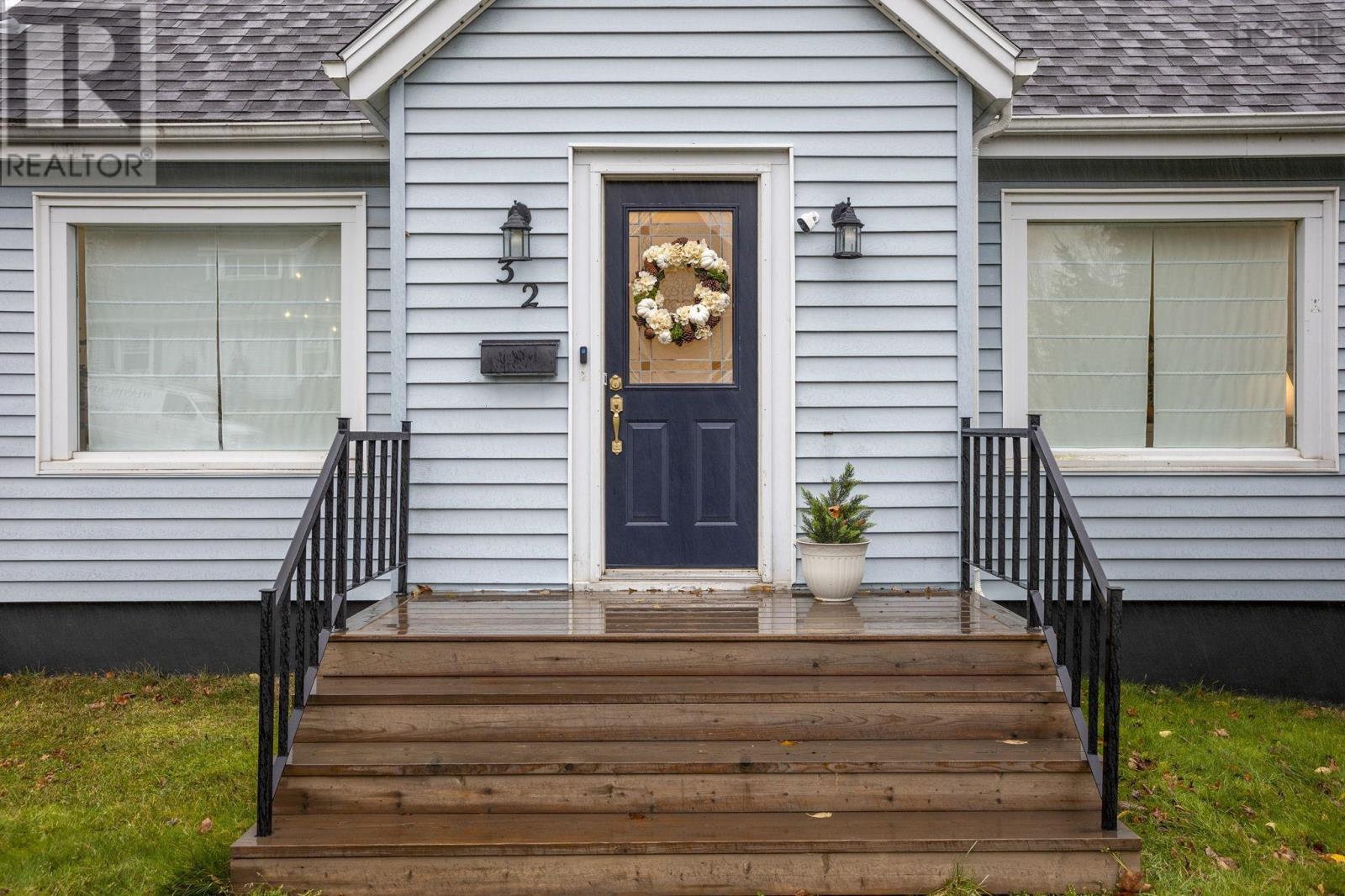 32 Archibald Street, Truro, Nova Scotia  B2N 4R4 - Photo 6 - 202527763