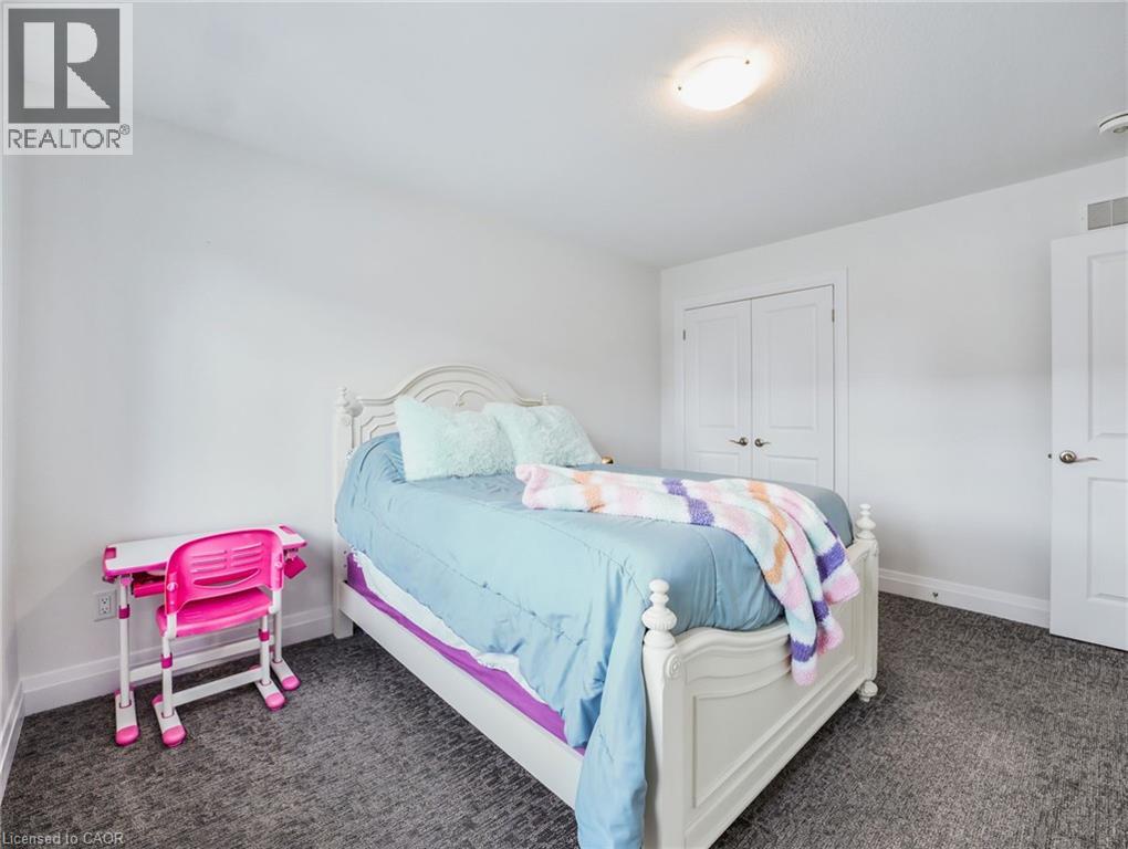 75 Monarch Woods Drive, Kitchener, Ontario N2P 0K1 - Photo 20 - 40774199