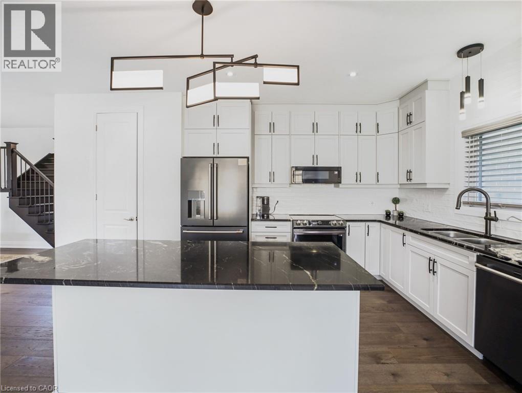 75 Monarch Woods Drive, Kitchener, Ontario N2P 0K1 - Photo 9 - 40774199