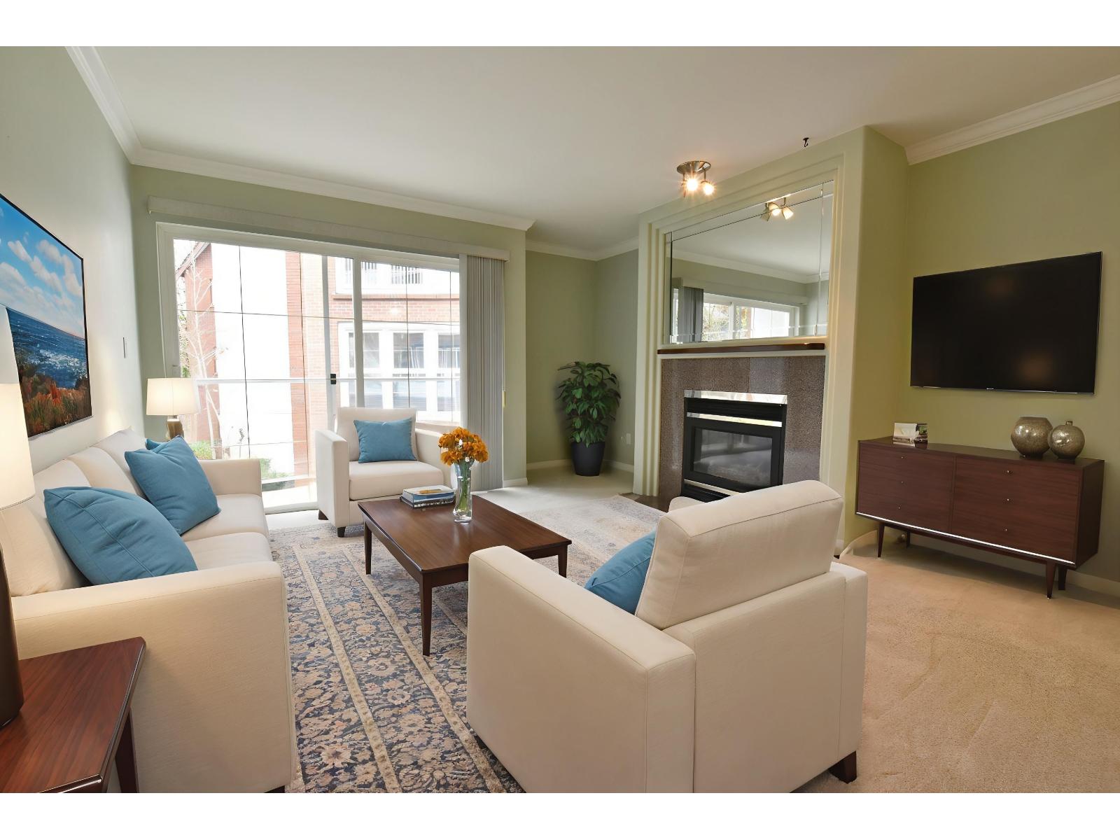 207 2229 152 Street, Surrey, British Columbia  V4A 4P1 - Photo 2 - R3066626