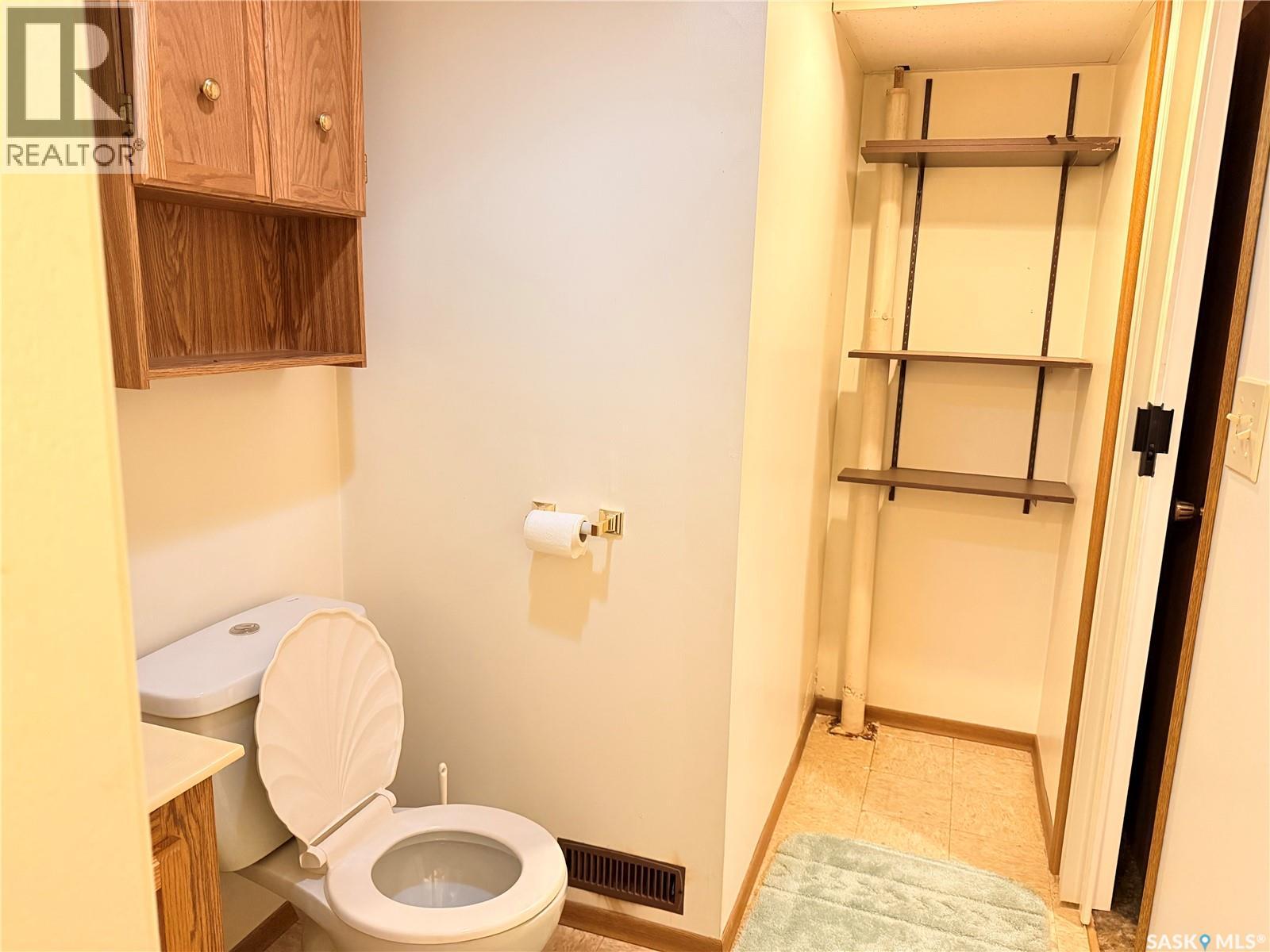 709 Arthur Avenue, Estevan, Saskatchewan  S4A 1K5 - Photo 34 - SK025363