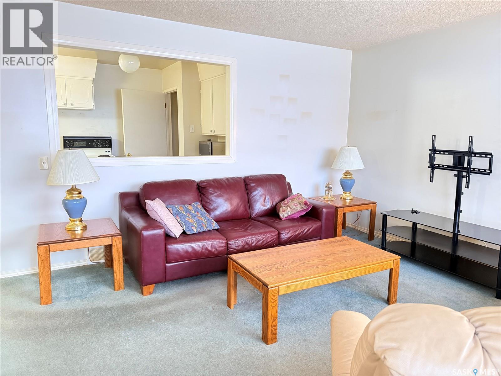 709 Arthur Avenue, Estevan, Saskatchewan  S4A 1K5 - Photo 4 - SK025363