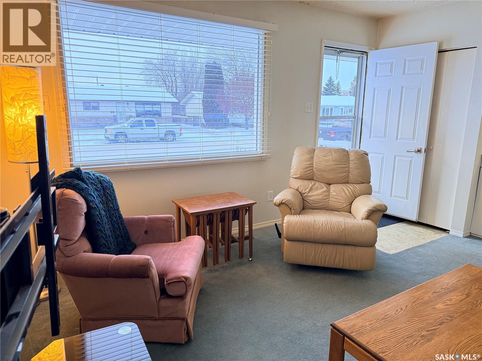 709 Arthur Avenue, Estevan, Saskatchewan  S4A 1K5 - Photo 6 - SK025363