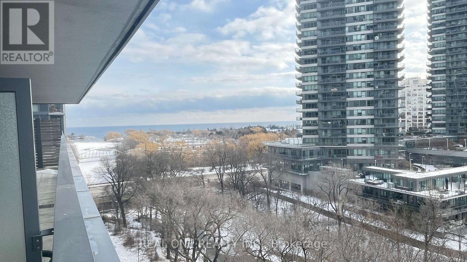 809 - 2220 Lakeshore Boulevard, Toronto, Ontario  M8V 1A4 - Photo 10 - W12613208