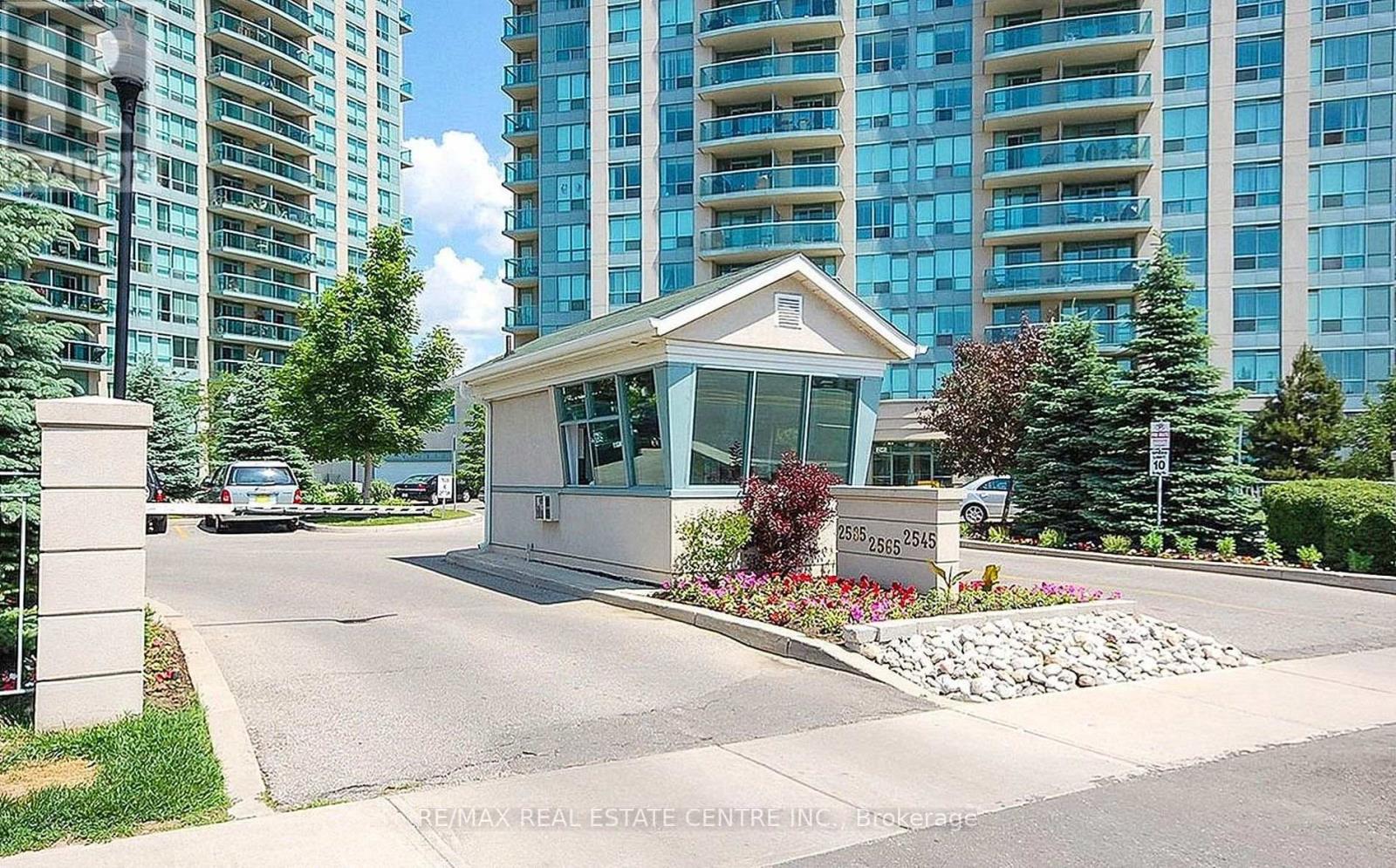 307 - 2585 Erin Centre Boulevard, Mississauga, Ontario  L5M 6Z7 - Photo 2 - W12613240