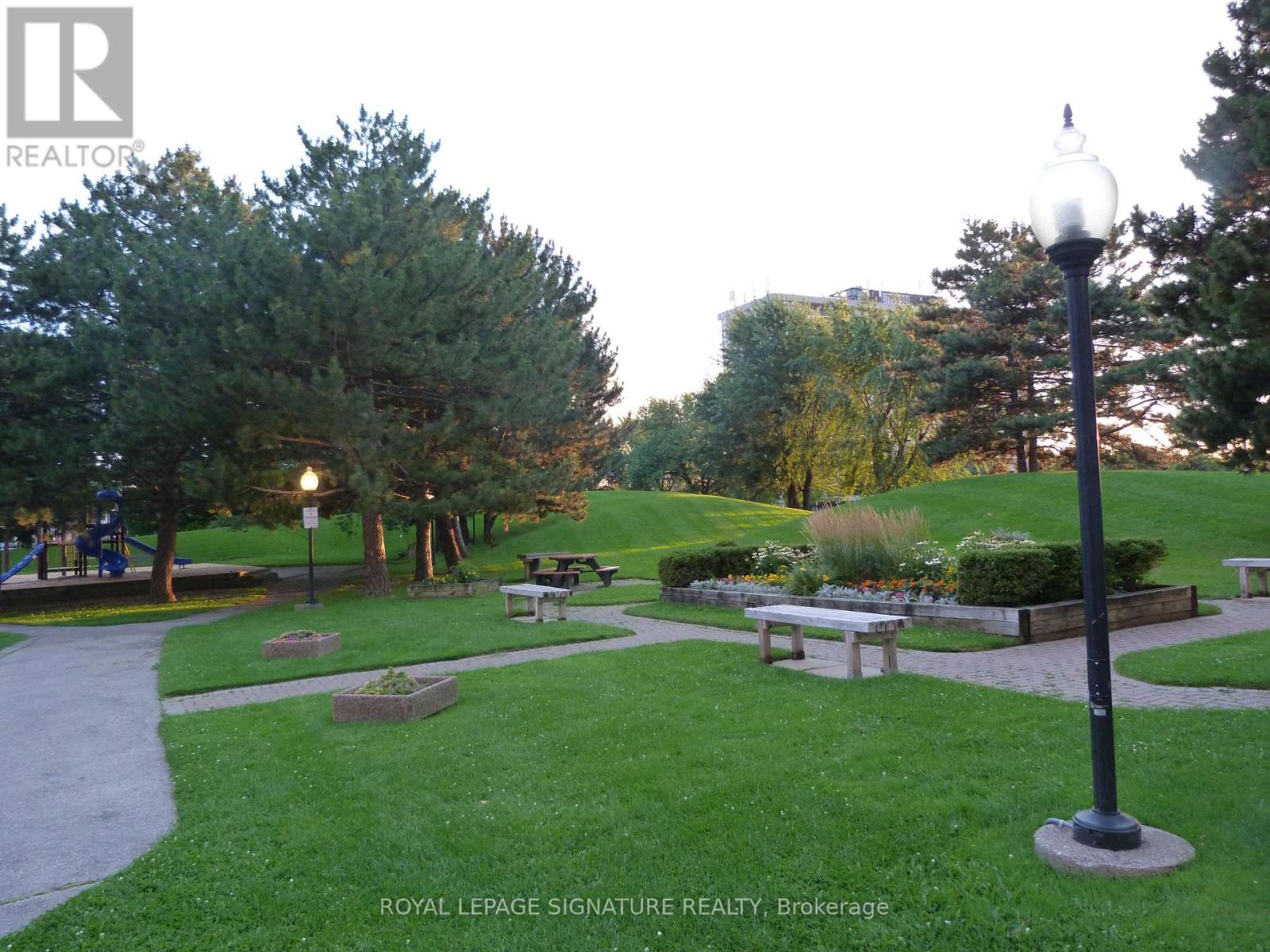 209 - 15 Kensington Road, Brampton, Ontario  L6T 3W2 - Photo 28 - W12613276