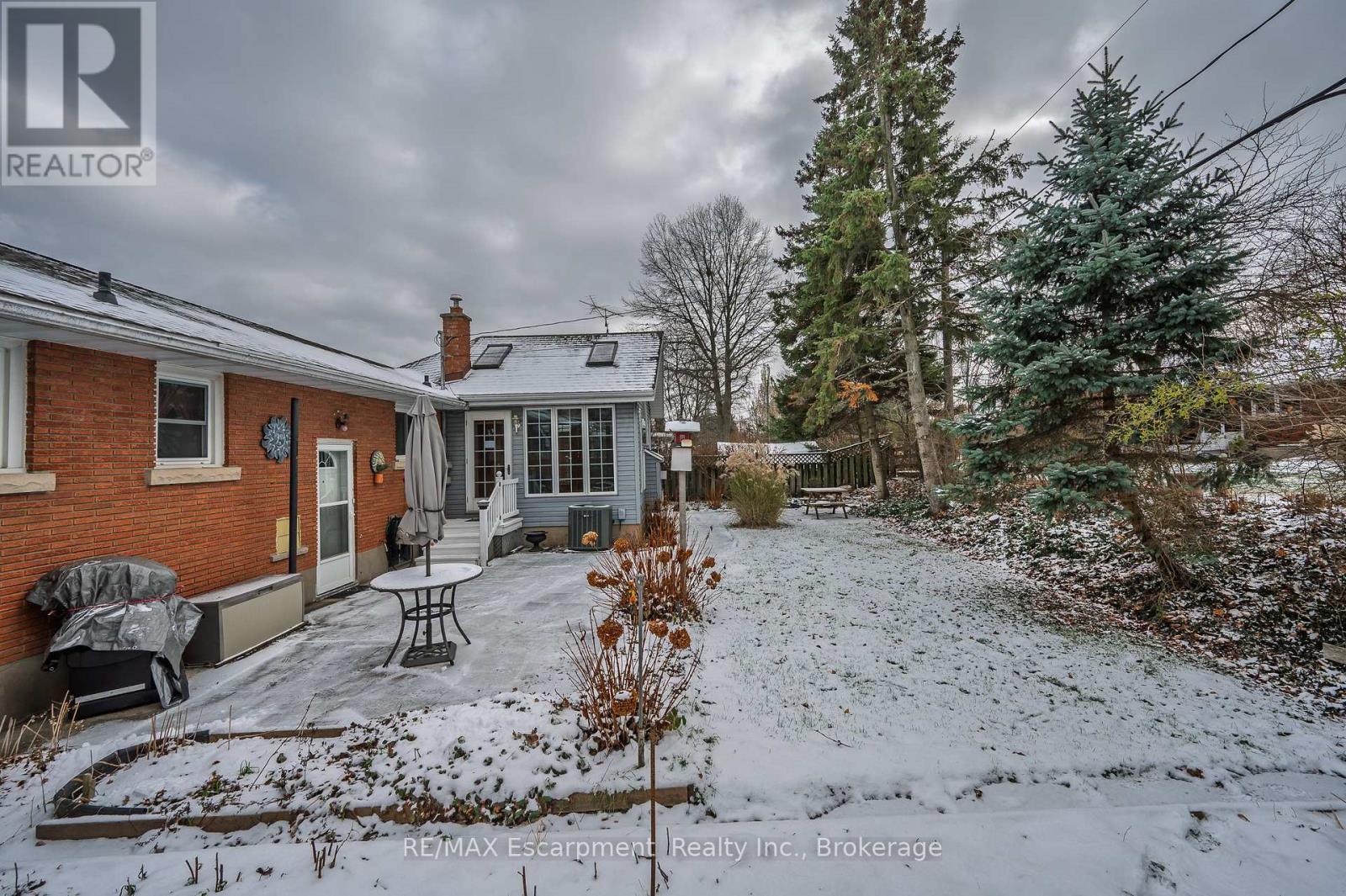 16 Glendale Drive, Welland, Ontario  L3C 4Y6 - Photo 30 - X12613434