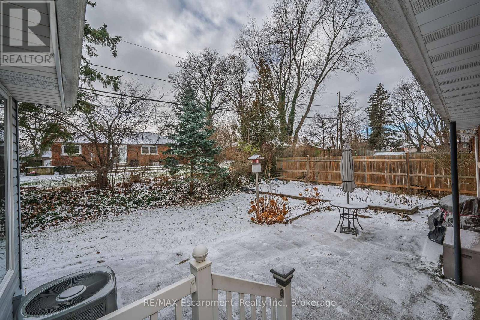 16 Glendale Drive, Welland, Ontario  L3C 4Y6 - Photo 33 - X12613434