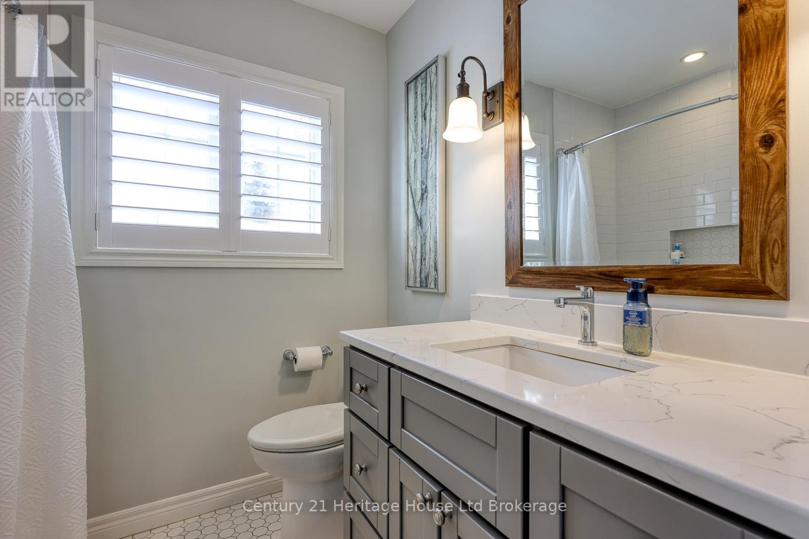 449 Vincent Street, Woodstock, Ontario  N4S 5M9 - Photo 18 - X12613390