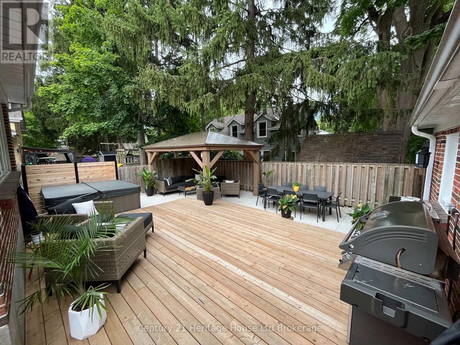 449 Vincent Street, Woodstock, Ontario  N4S 5M9 - Photo 49 - X12613390