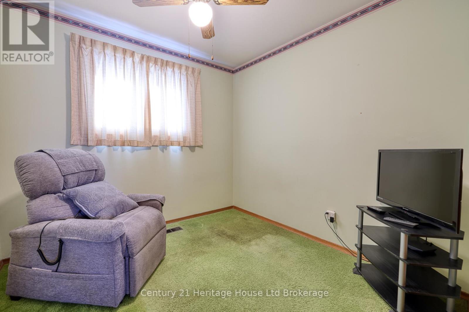 816 Pavey Street, Woodstock, Ontario N4S 2M1 - Photo 15 - X12613446