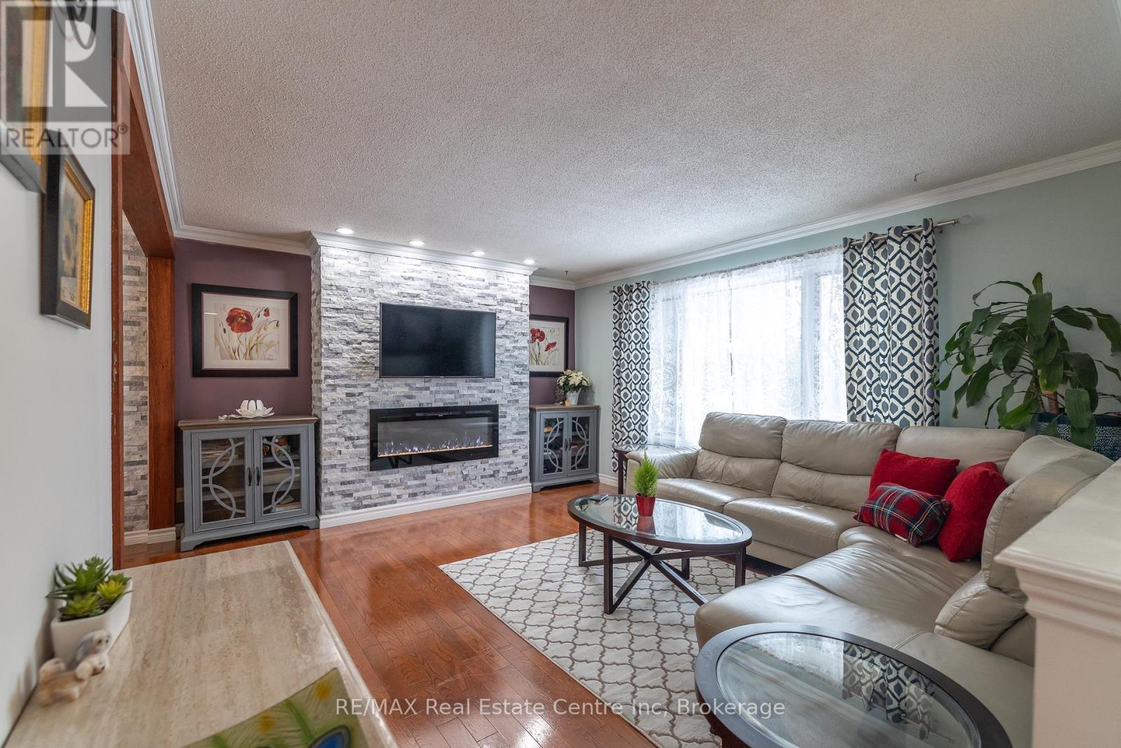 7730 Sixth Line, Centre Wellington, Ontario  N0B 1S0 - Photo 7 - X12613302