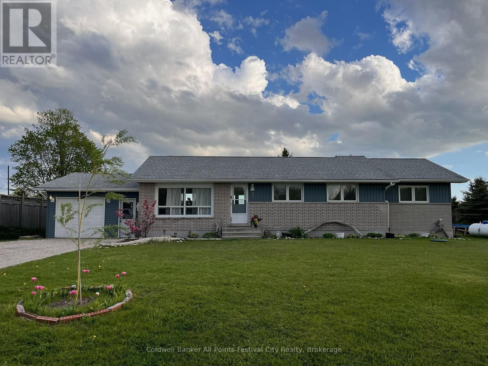 34889 BLACK'S POINT ROAD, central huron (goderich), Ontario