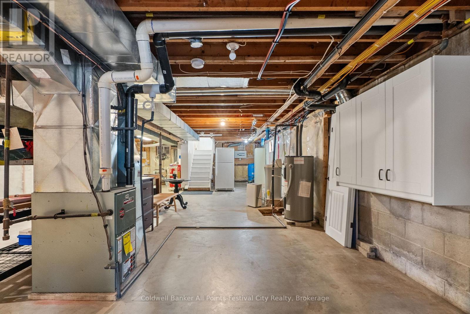 34889 Black's Point Road, Central Huron (Goderich), Ontario  N7A 3X8 - Photo 37 - X12613368