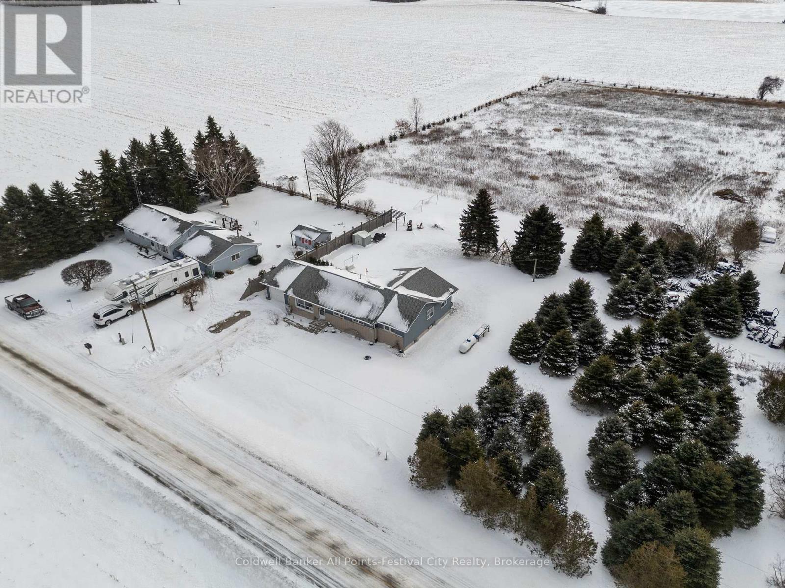 34889 Black's Point Road, Central Huron (Goderich), Ontario  N7A 3X8 - Photo 43 - X12613368