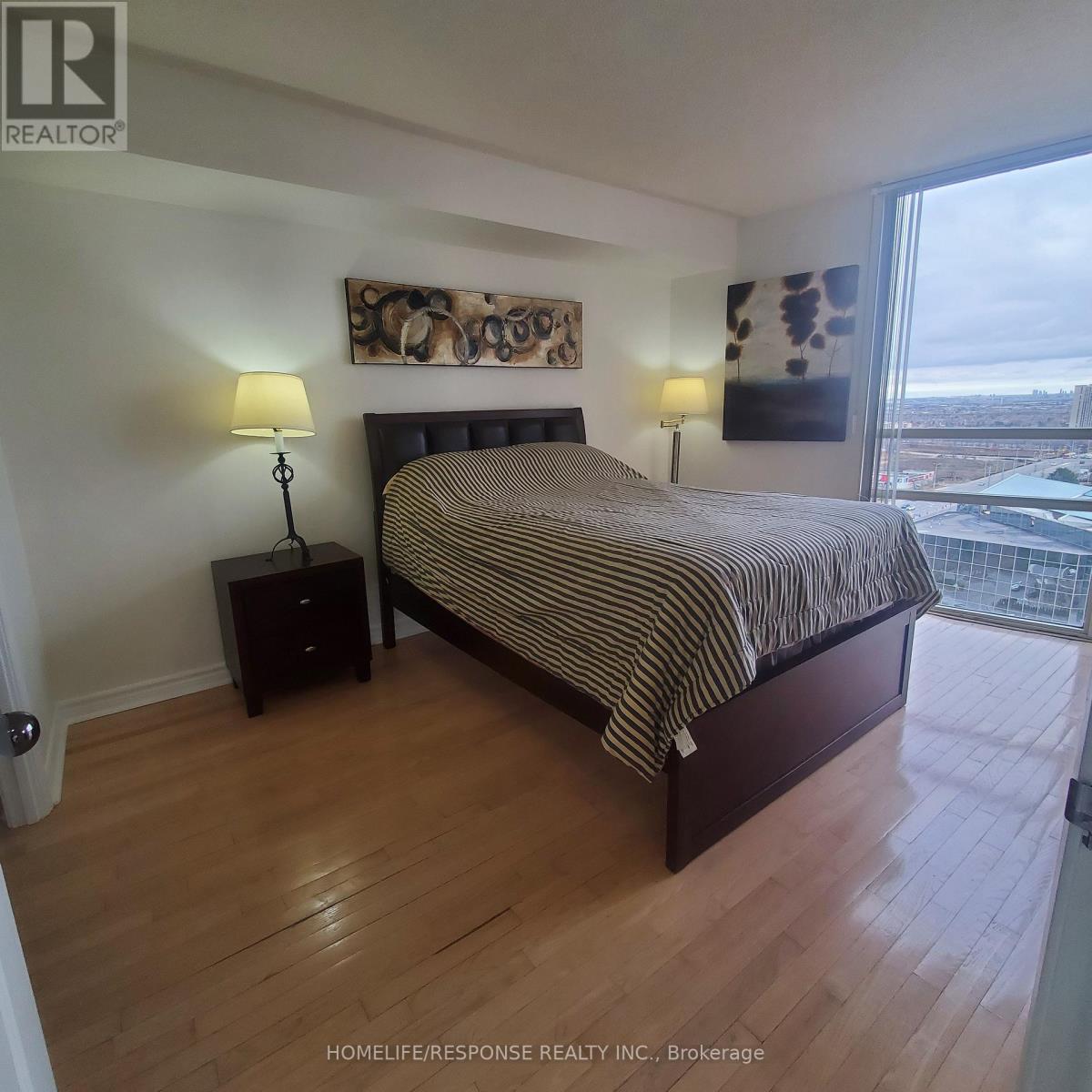 2005 - 50 Eglinton Avenue W, Mississauga (Hurontario), Ontario  L5R 3P5 - Photo 12 - W12592240