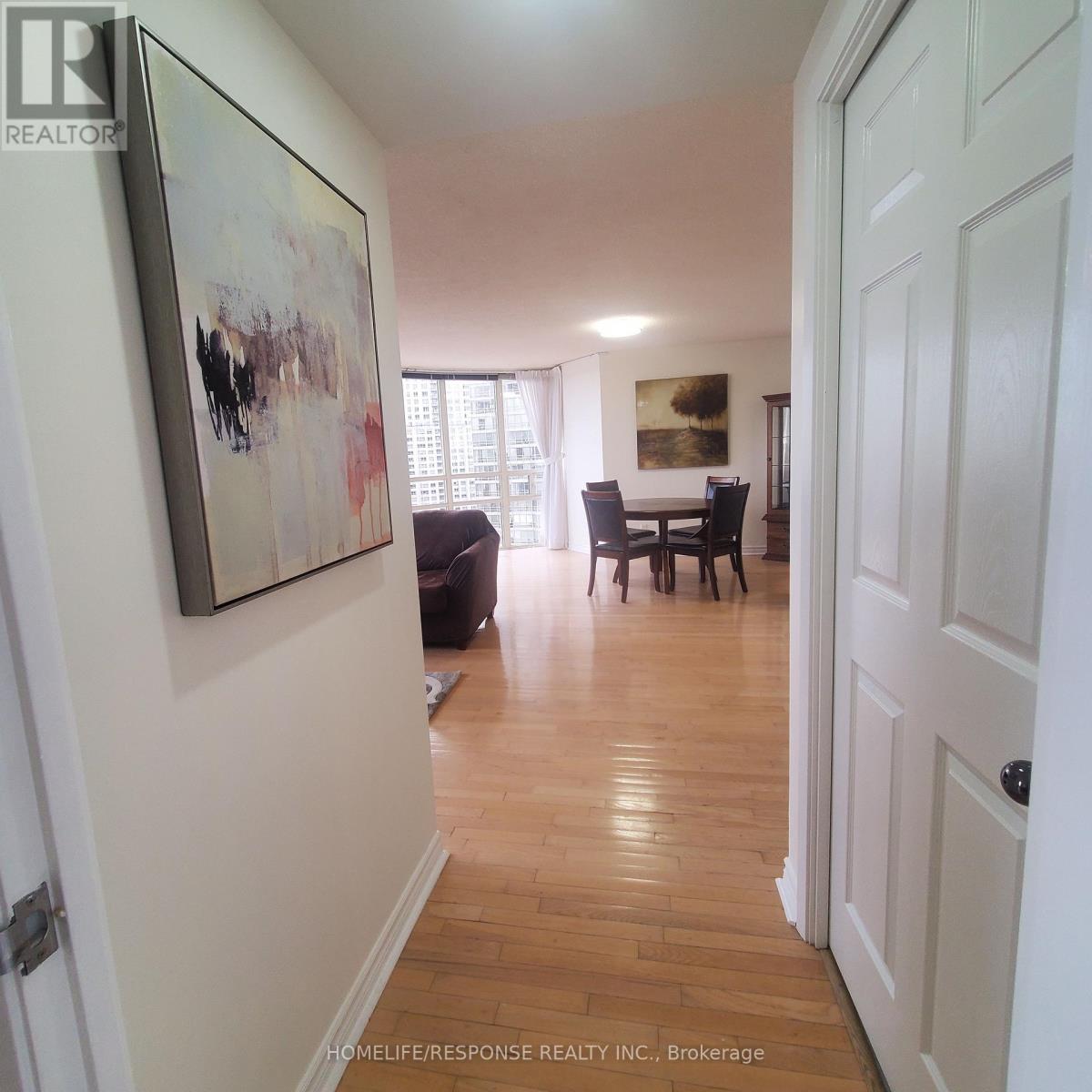 2005 - 50 Eglinton Avenue W, Mississauga (Hurontario), Ontario  L5R 3P5 - Photo 5 - W12592240