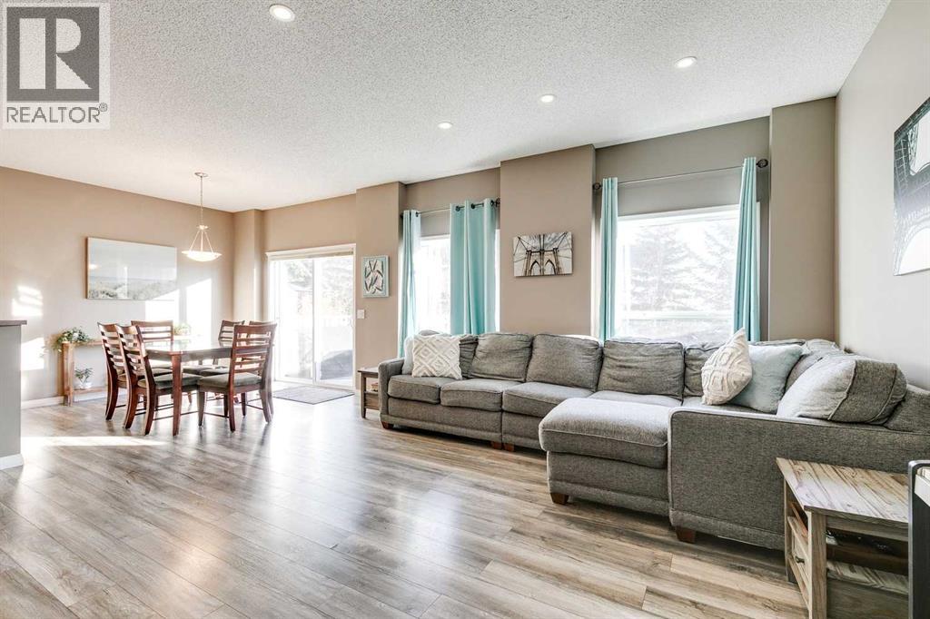 113 Rockbluff Place Nw, Calgary, Alberta  T3G 5B1 - Photo 12 - A2269508