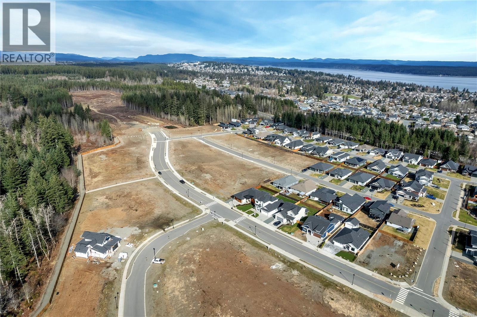 804 Salal St, Campbell River, British Columbia  V9H 0G4 - Photo 5 - 1015969