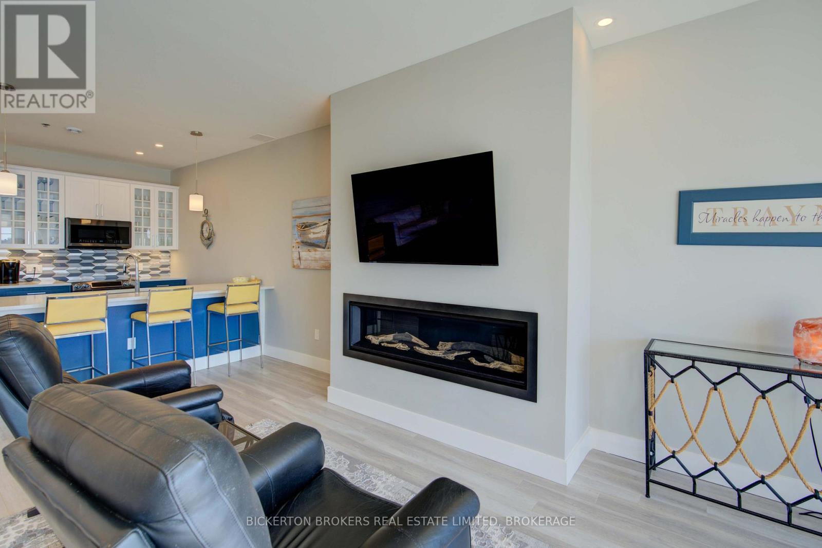 403 - 130 Water Street, Gananoque, Ontario  K7G 0A8 - Photo 35 - X12613458