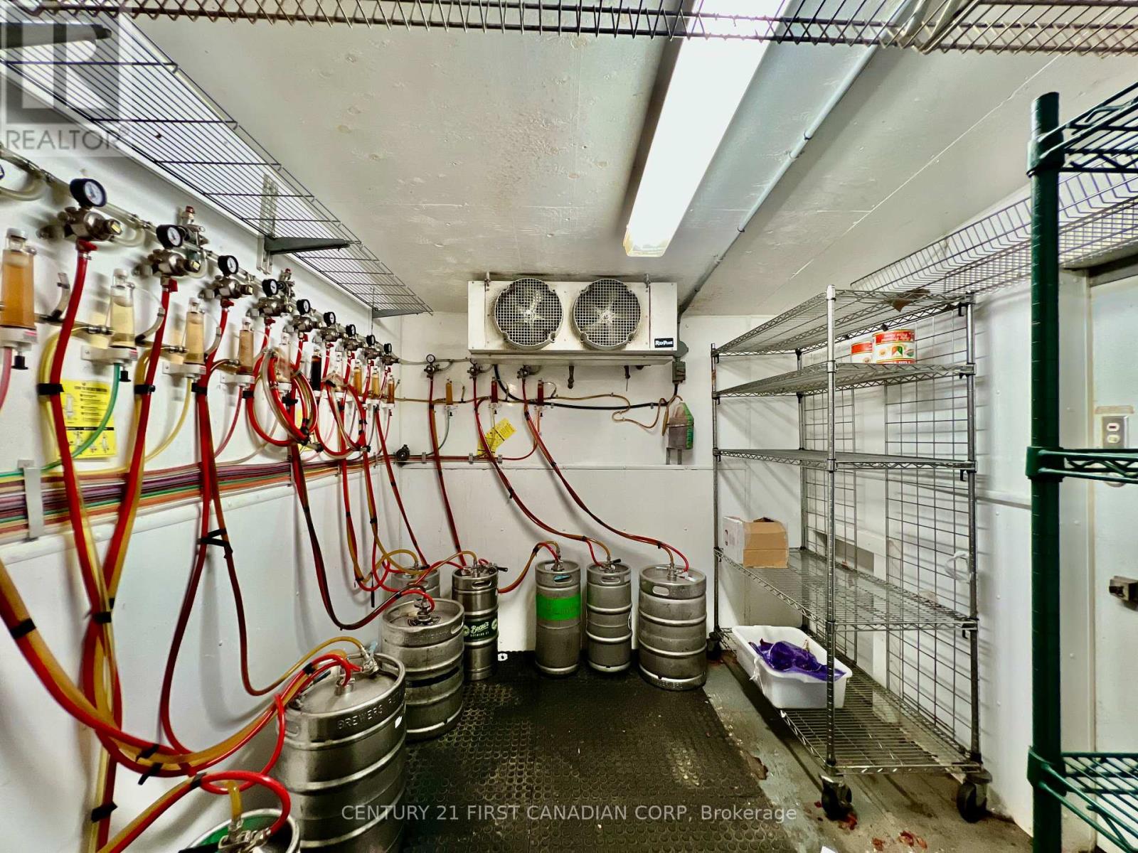 143 Main Street, North Middlesex, Ontario  N0M 1A0 - Photo 18 - X12613358