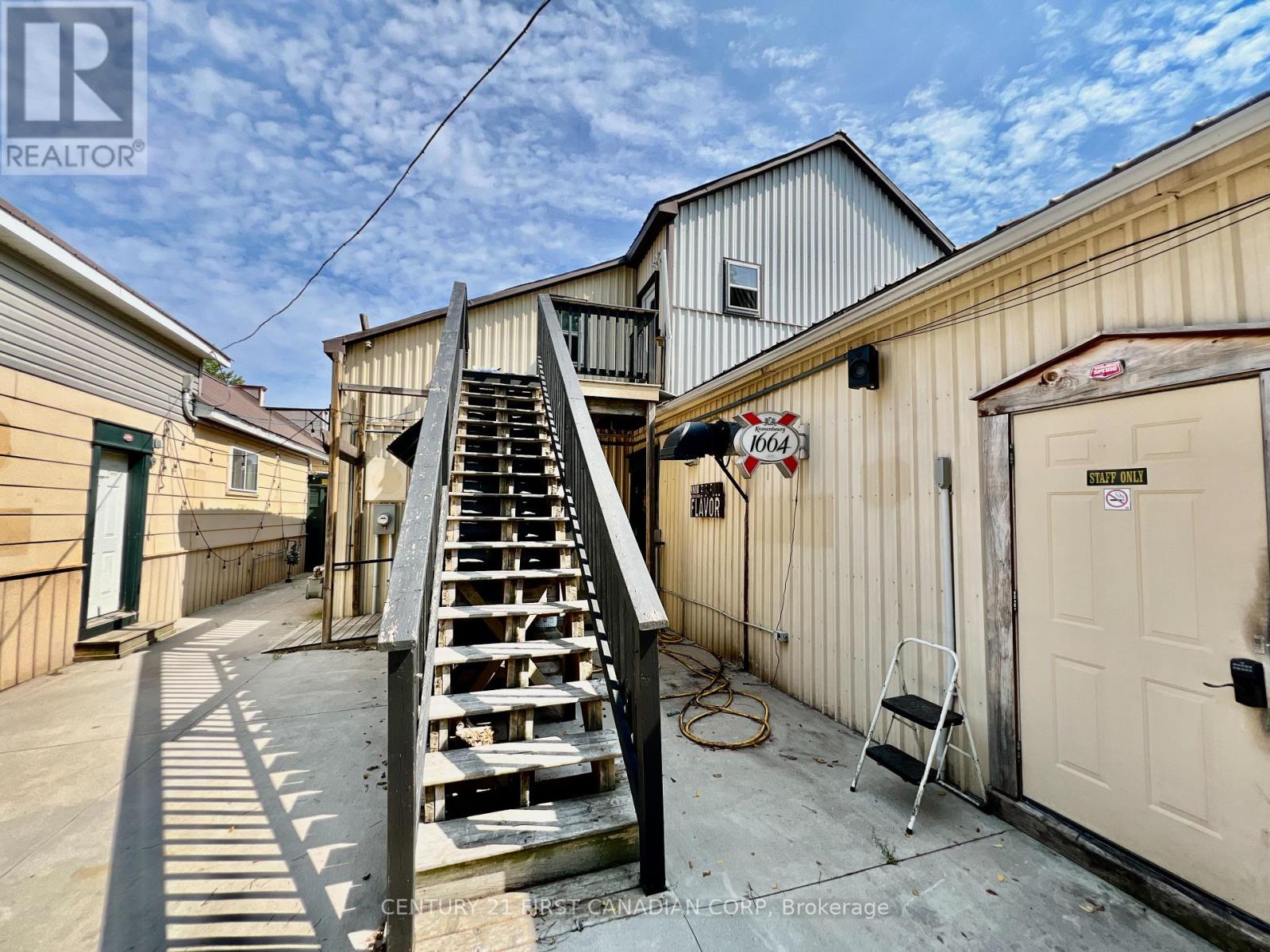 143 Main Street, North Middlesex, Ontario  N0M 1A0 - Photo 27 - X12613358