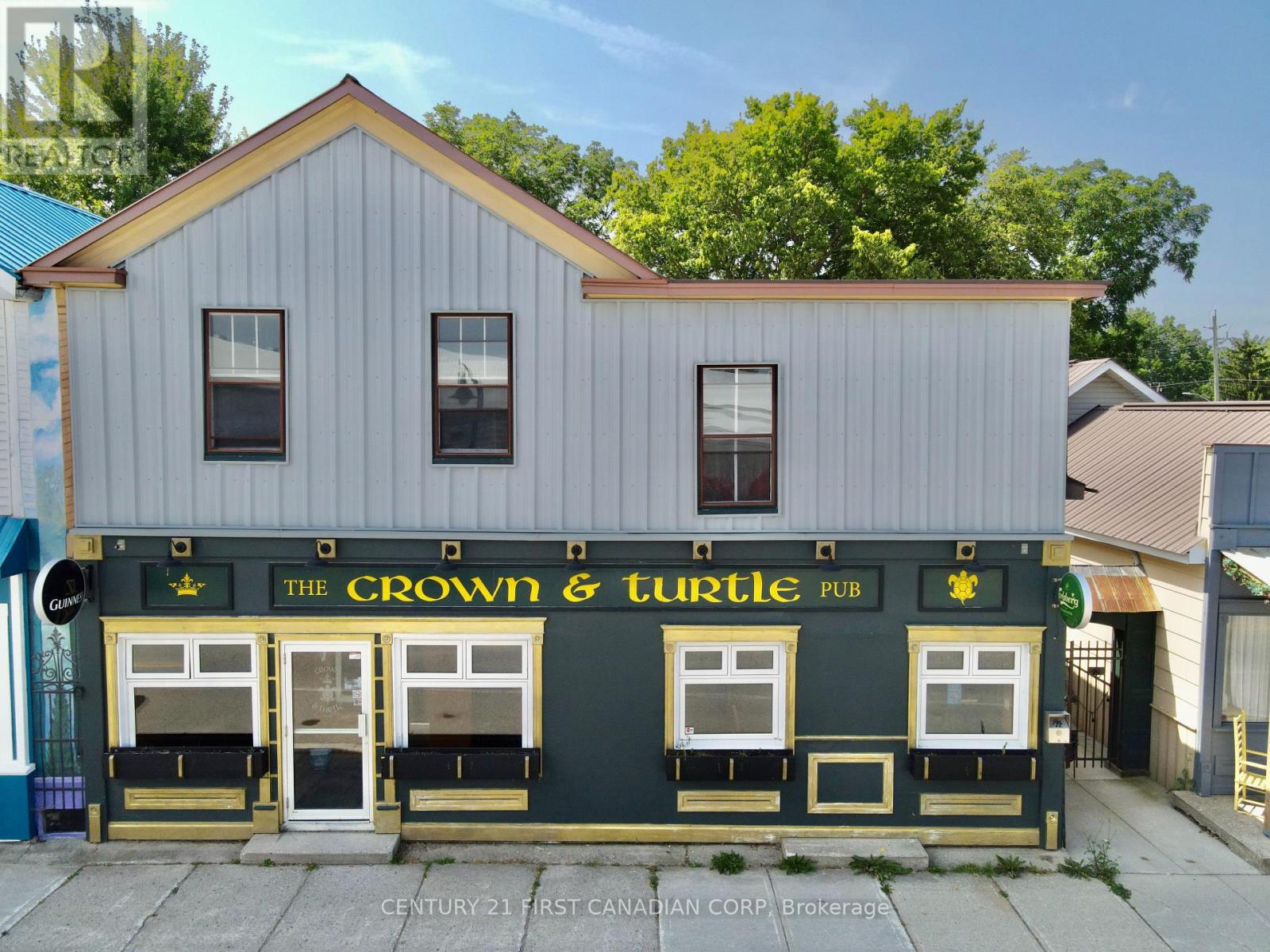 143 Main Street, North Middlesex, Ontario  N0M 1A0 - Photo 5 - X12613358