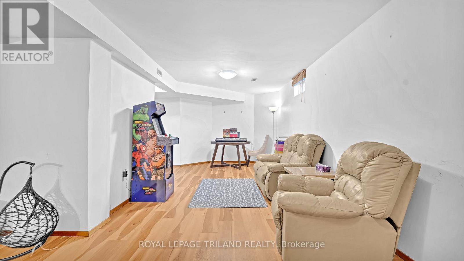 30 Sloane Crescent, London South, Ontario  N6E 3A5 - Photo 28 - X12613426