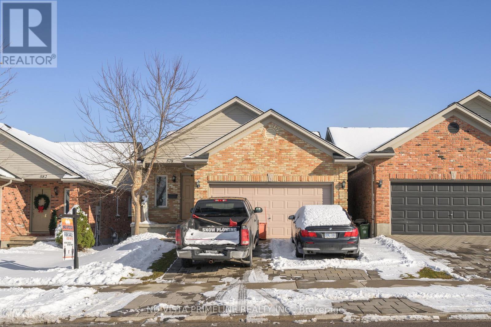 578 Bluebell Road, London North, Ontario  N5X 4L2 - Photo 2 - X12613468