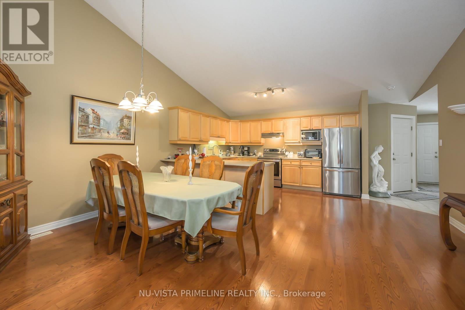 578 Bluebell Road, London North, Ontario  N5X 4L2 - Photo 8 - X12613468