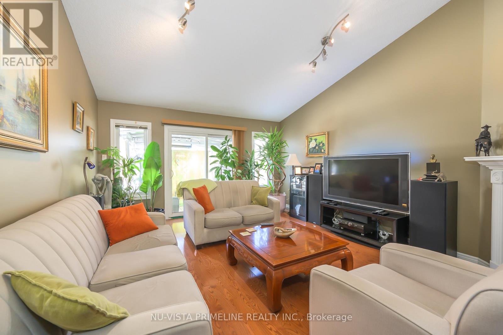 578 Bluebell Road, London North, Ontario  N5X 4L2 - Photo 9 - X12613468