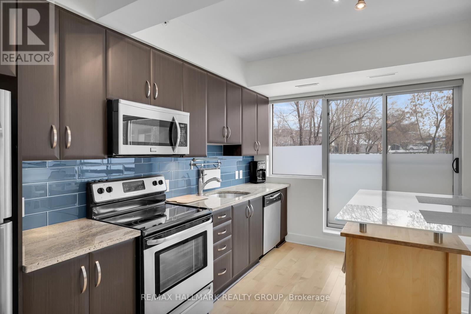 106 - 390 Booth Street, Ottawa, Ontario K1R 7K6 - Photo 12 - X12613332