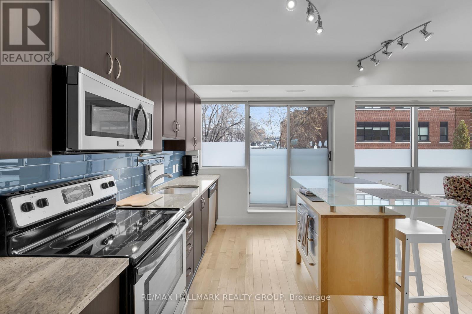 106 - 390 Booth Street, Ottawa, Ontario K1R 7K6 - Photo 13 - X12613332