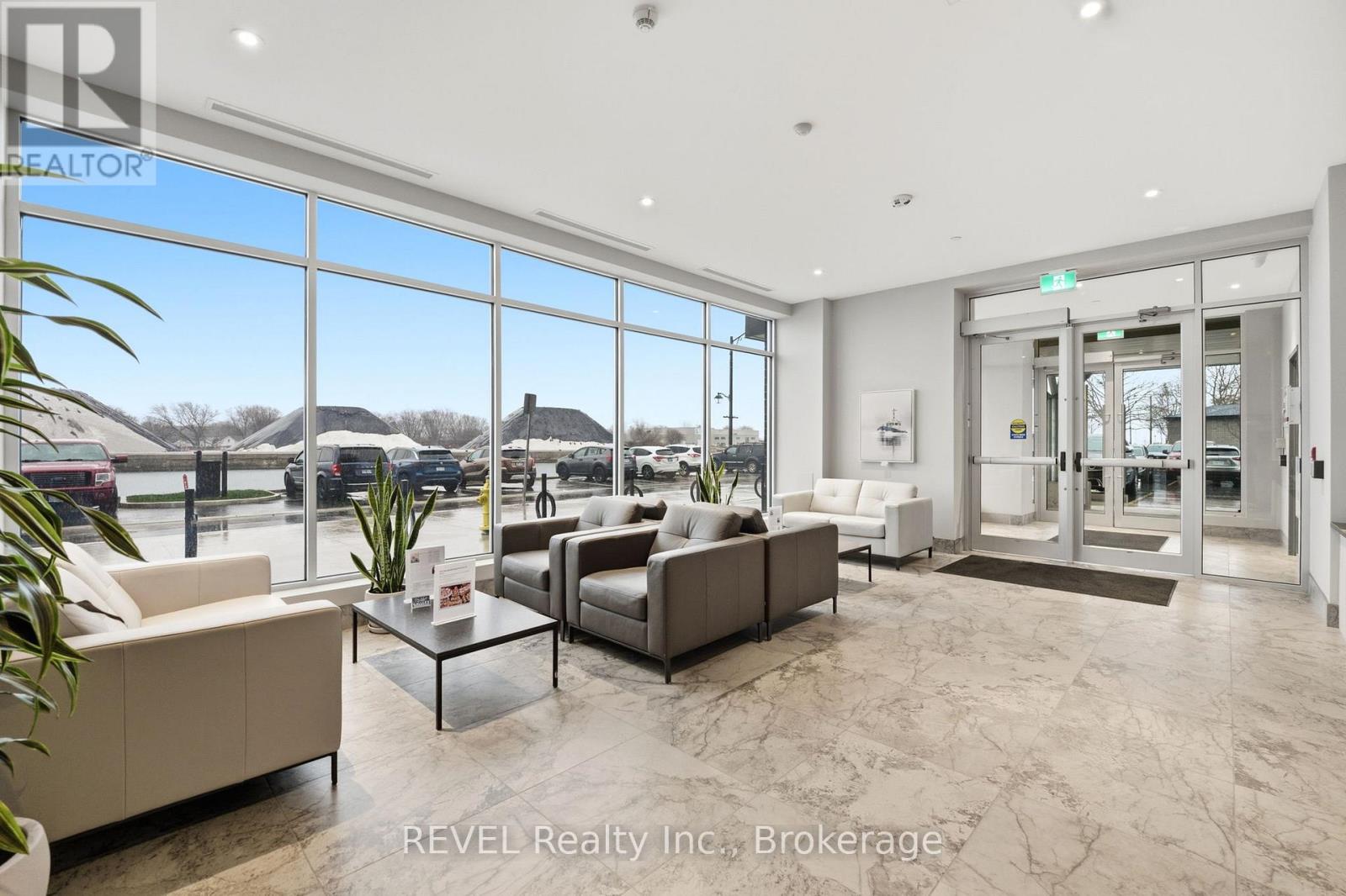 203 - 118 West Street, Port Colborne, Ontario  L3K 0B9 - Photo 20 - X12613356