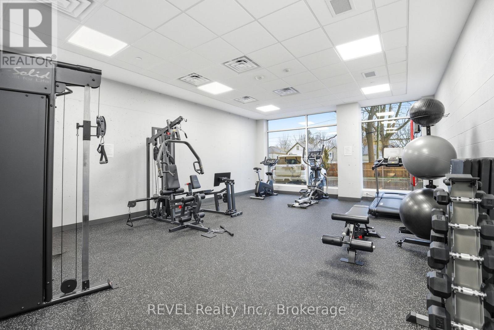 203 - 118 West Street, Port Colborne, Ontario  L3K 0B9 - Photo 25 - X12613356