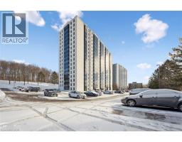 35 GREEN VALLEY Drive Unit# 1510, Kitchener, Ontario