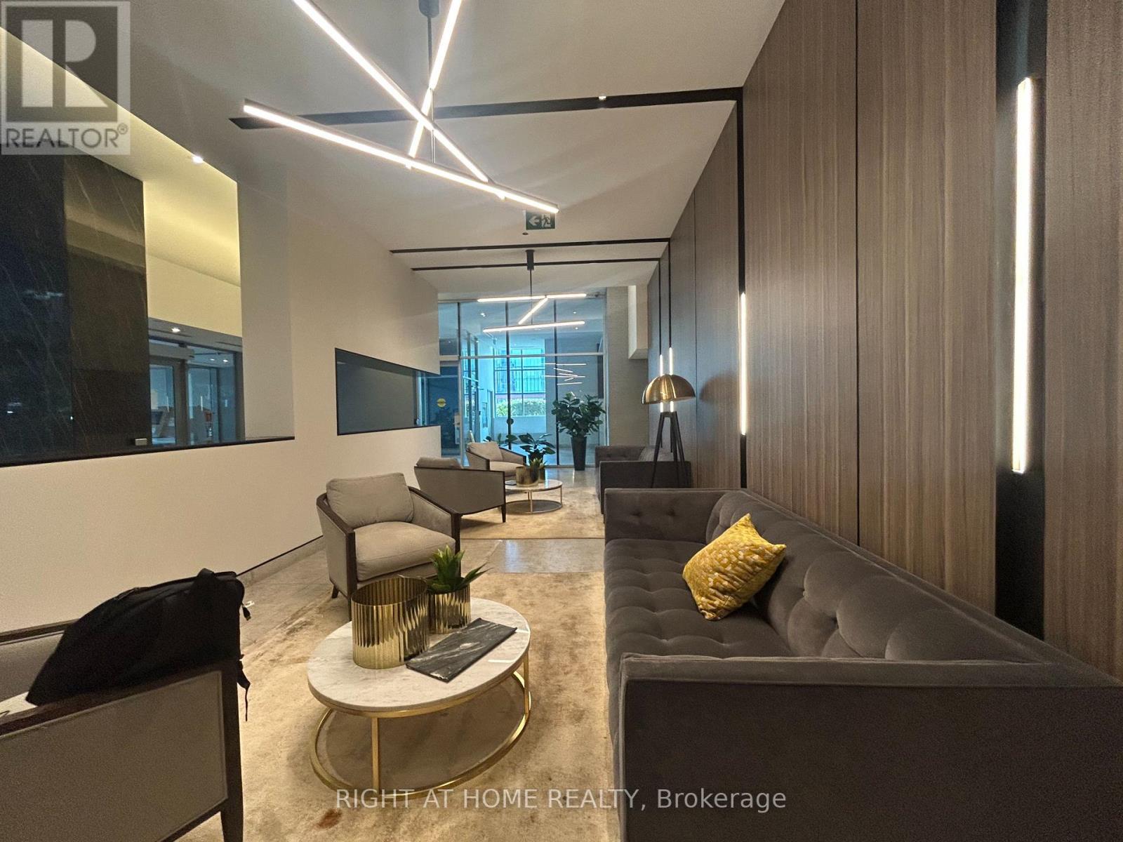 3702 - 25 Telegram Mews, Toronto (Waterfront Communities), Ontario  M5V 3Z1 - Photo 3 - C12613320