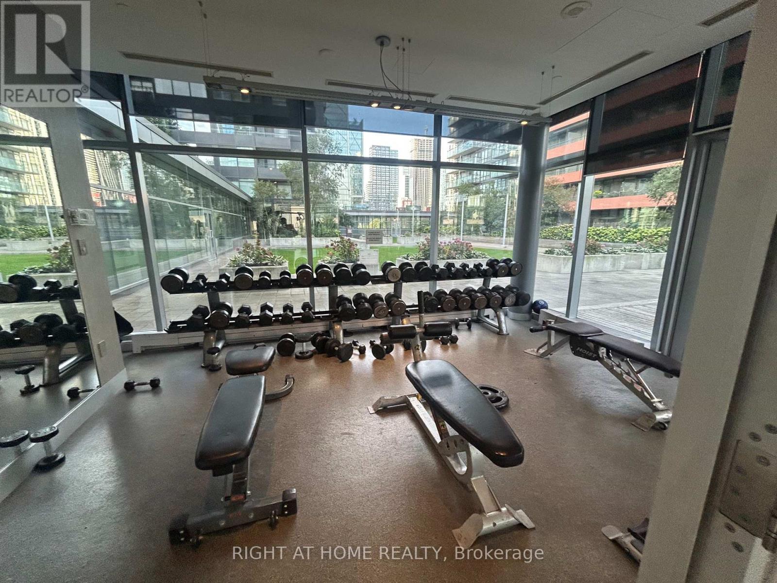 3702 - 25 Telegram Mews, Toronto (Waterfront Communities), Ontario  M5V 3Z1 - Photo 32 - C12613320