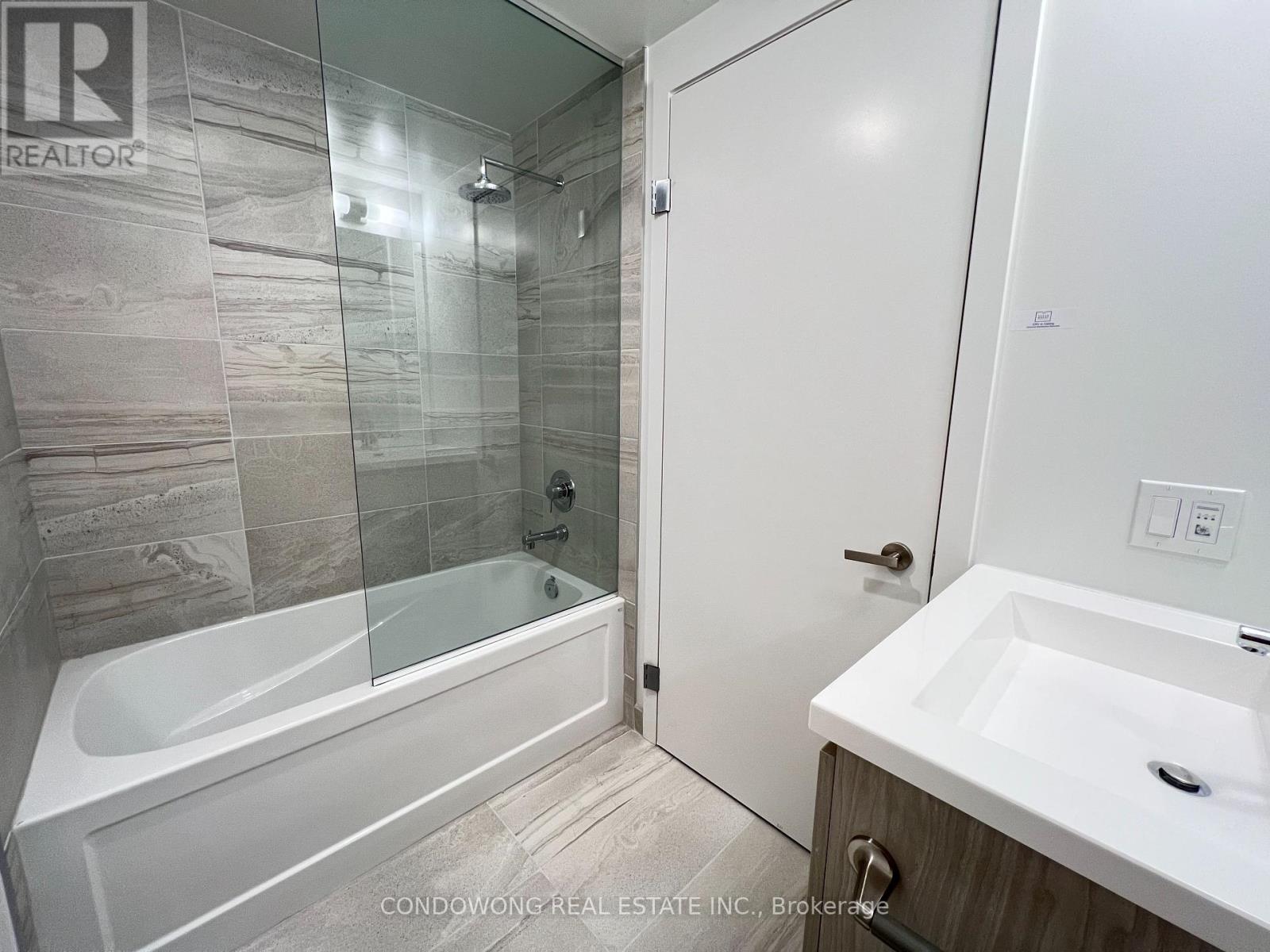5312 - 55 Cooper Street, Toronto, Ontario  M5E 0G1 - Photo 12 - C12613336
