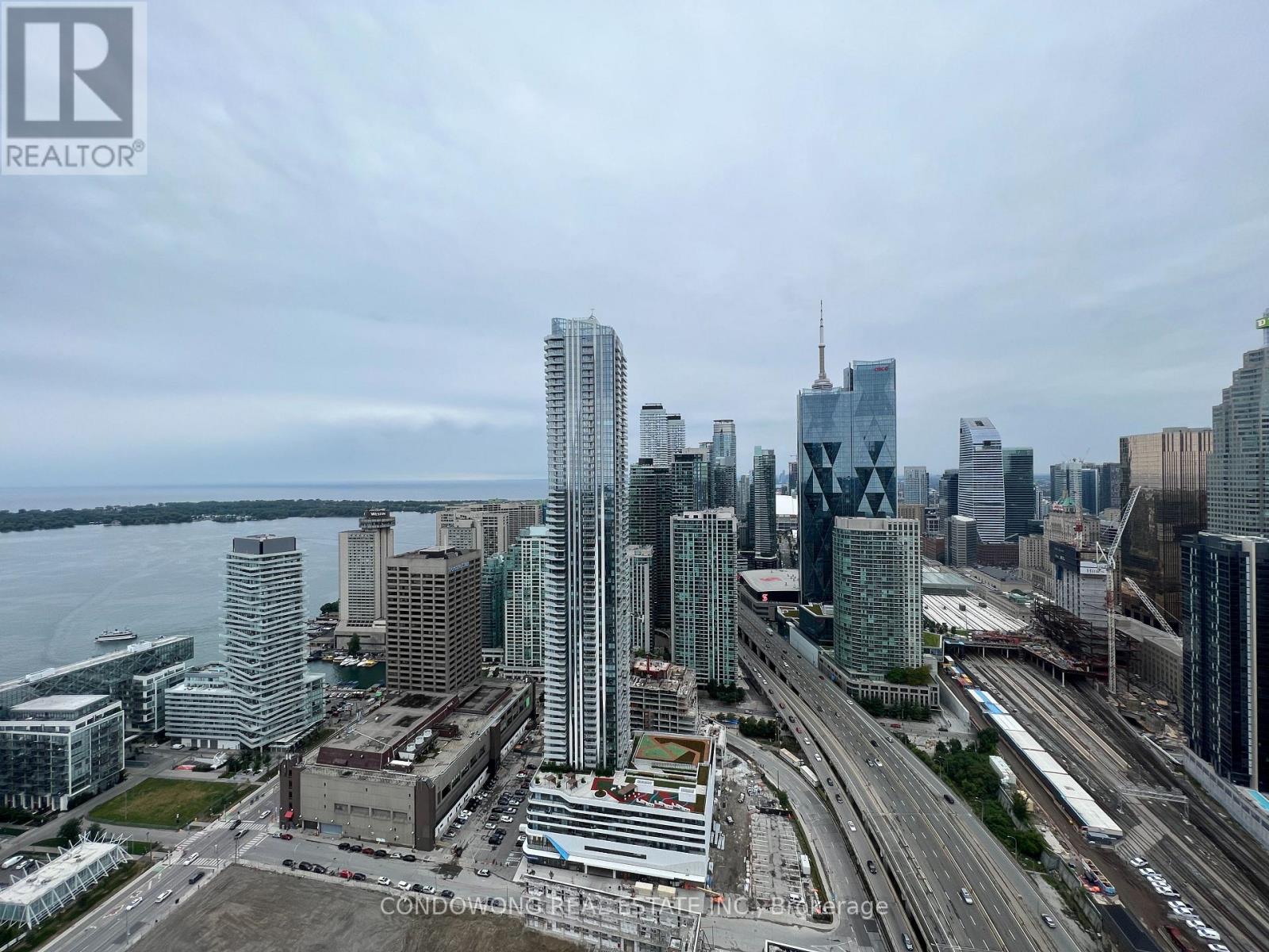 5312 - 55 Cooper Street, Toronto, Ontario  M5E 0G1 - Photo 14 - C12613336