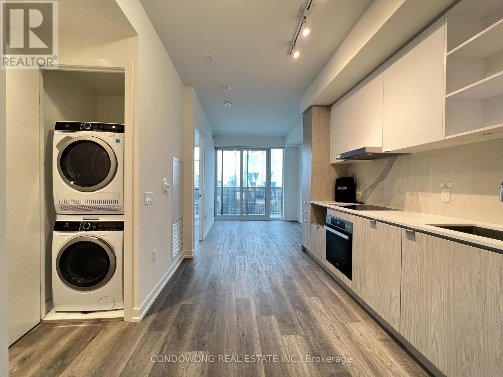 5312 - 55 Cooper Street, Toronto, Ontario  M5E 0G1 - Photo 3 - C12613336